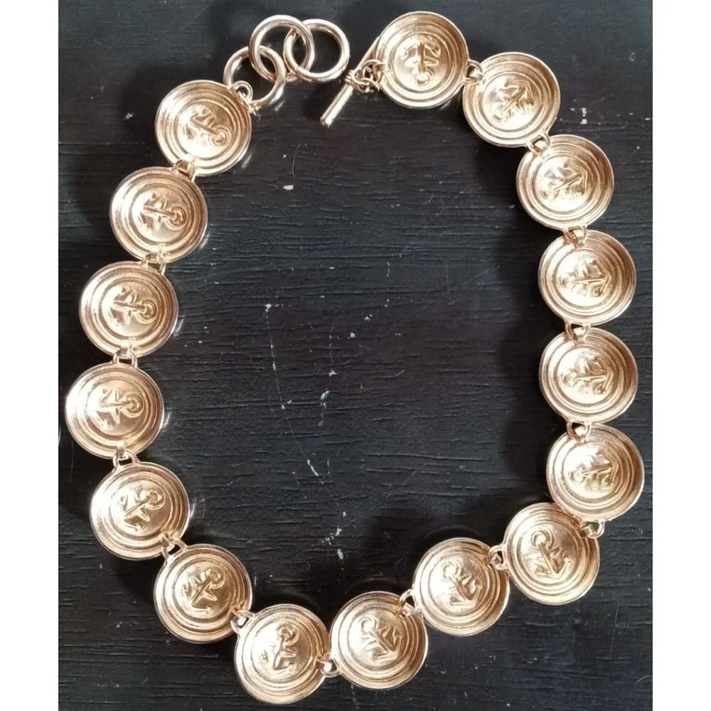 Navy blue Anchor‎ Gold color necklace